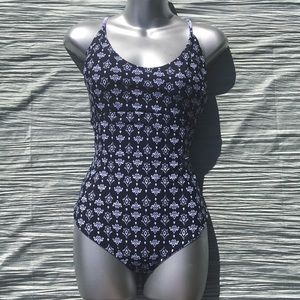 NWT reversible blue floral one piece swim size XL